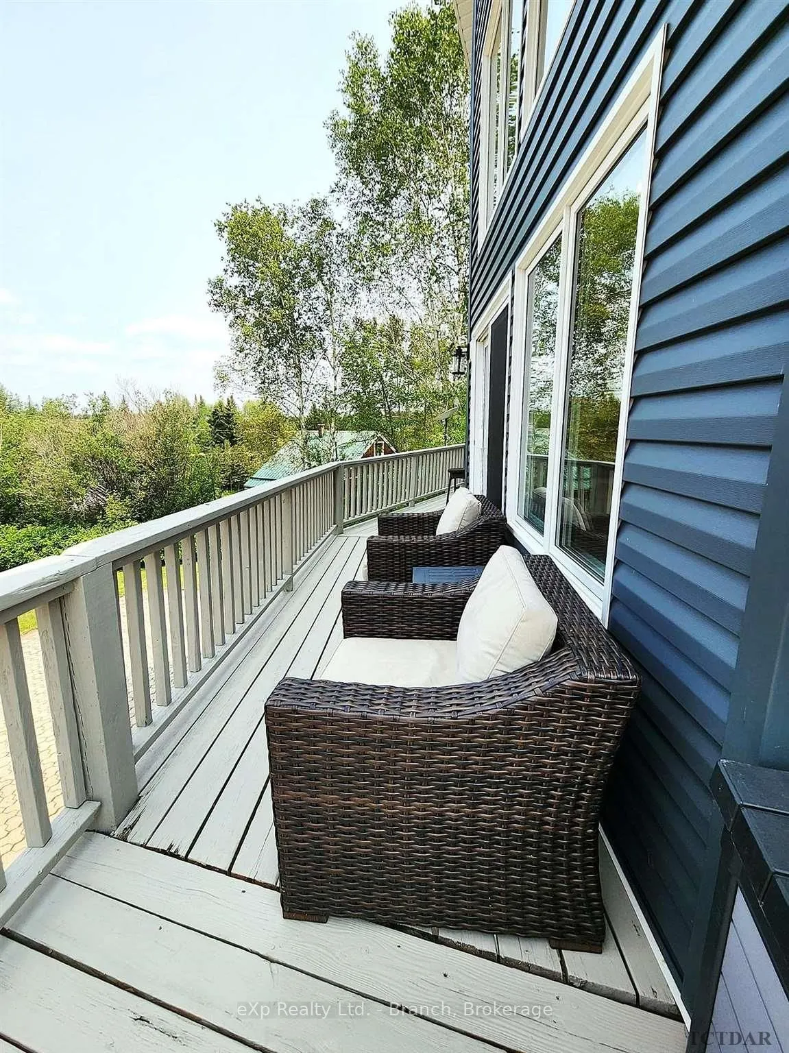 55 Lakeshore Ave