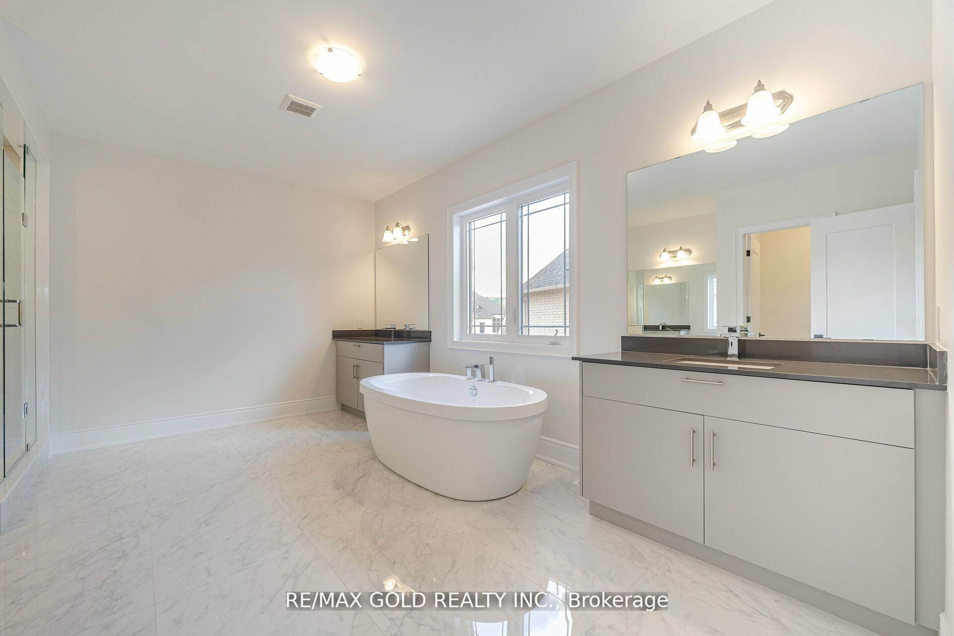 80 Raspberry Ridge Ave