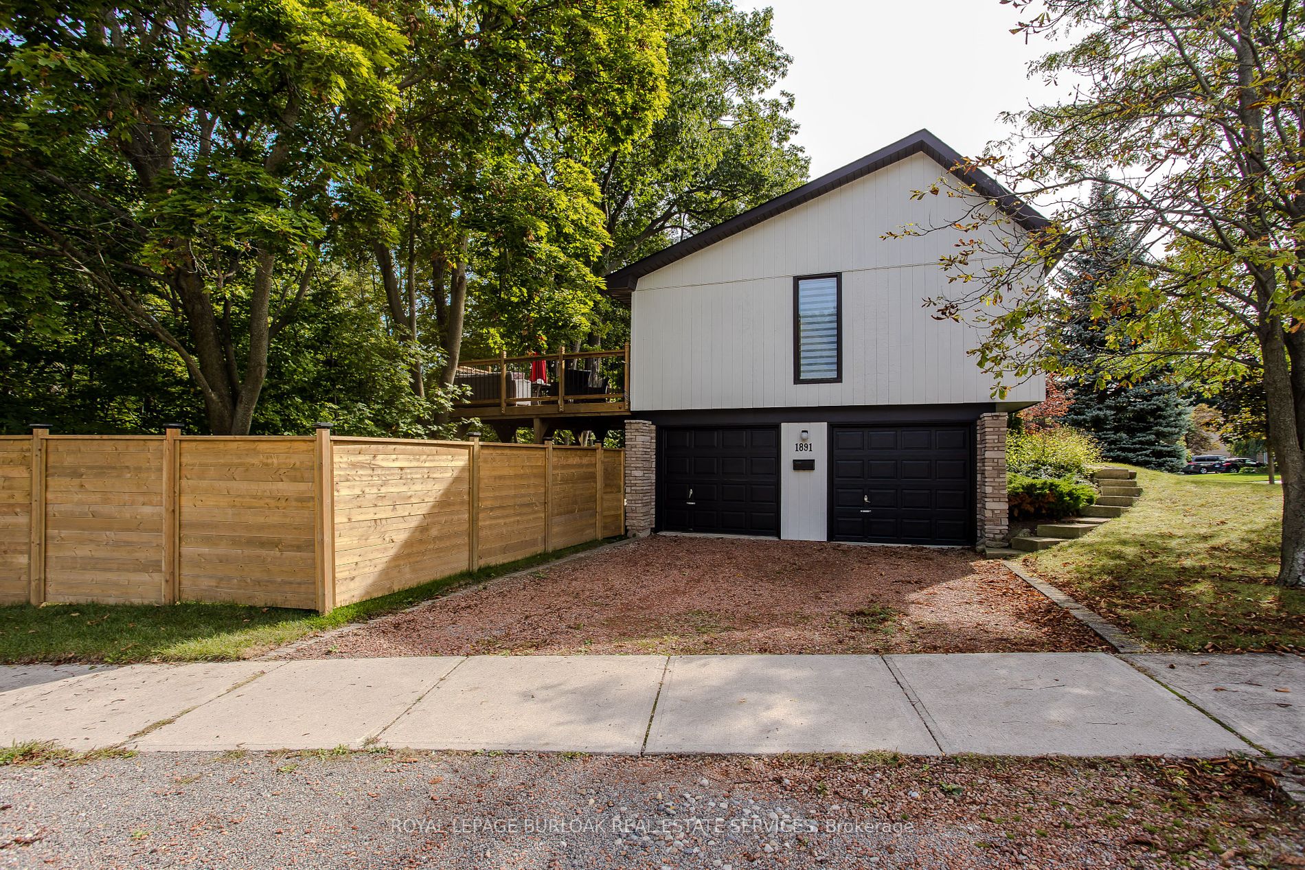 1891 Heather Hills Dr