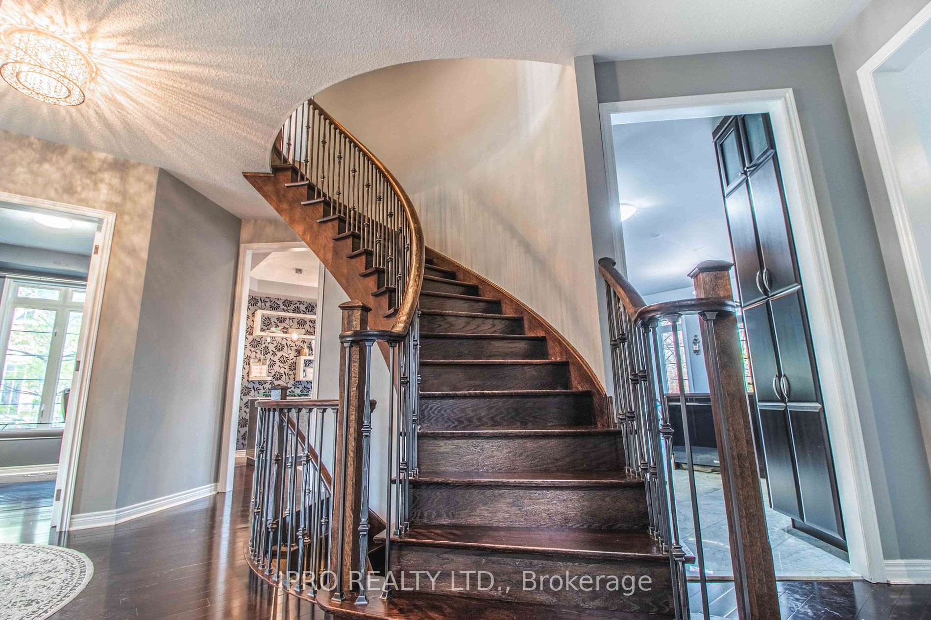4 Quatro Cres