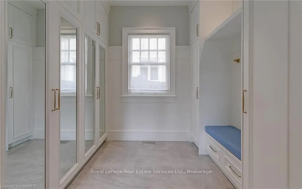 27 PARK Ave