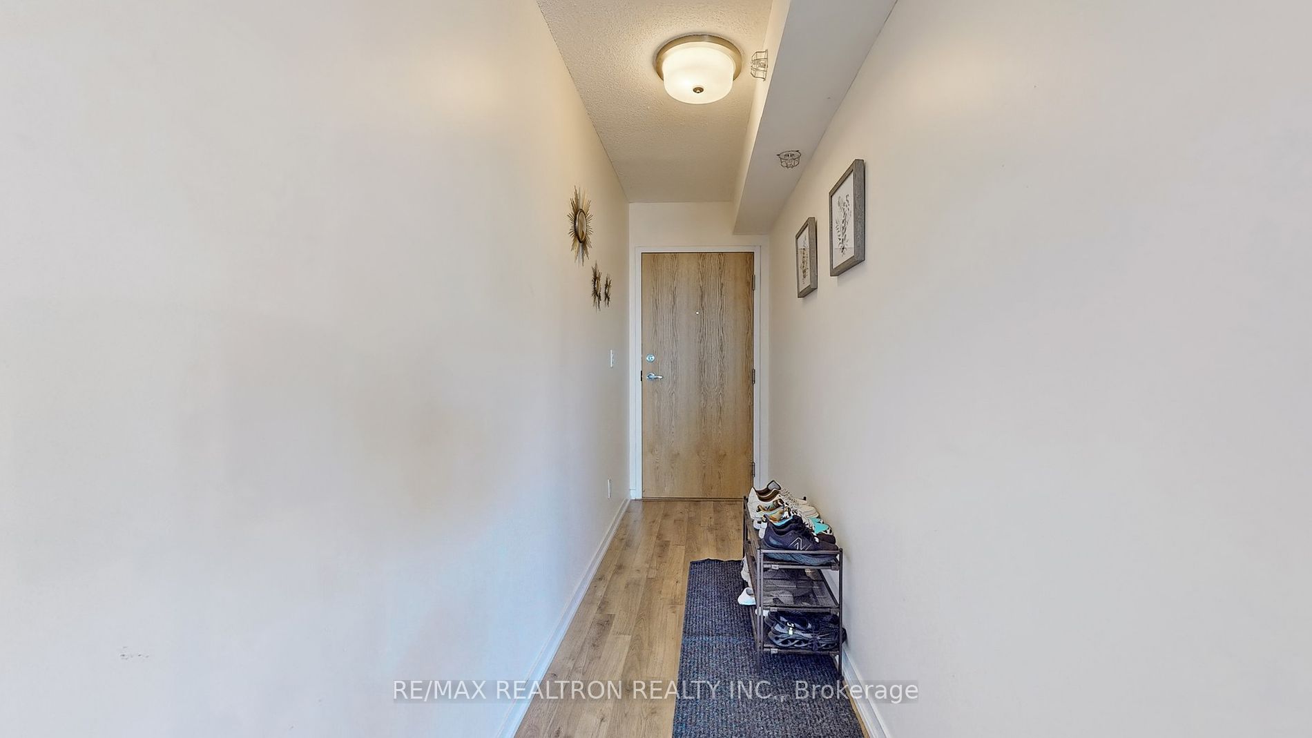 20 Joe Shuster Way, #202