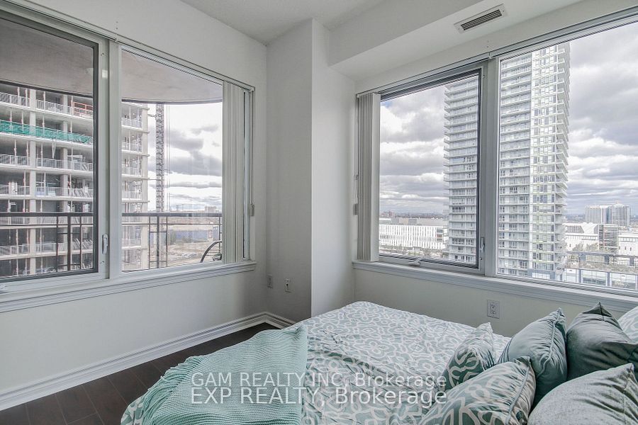 385 Prince Of Wales Dr, #1102