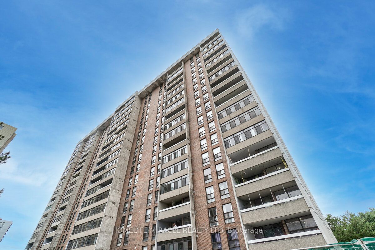 15 Kensington Rd, #1703