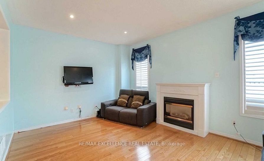 85 Lanewood St