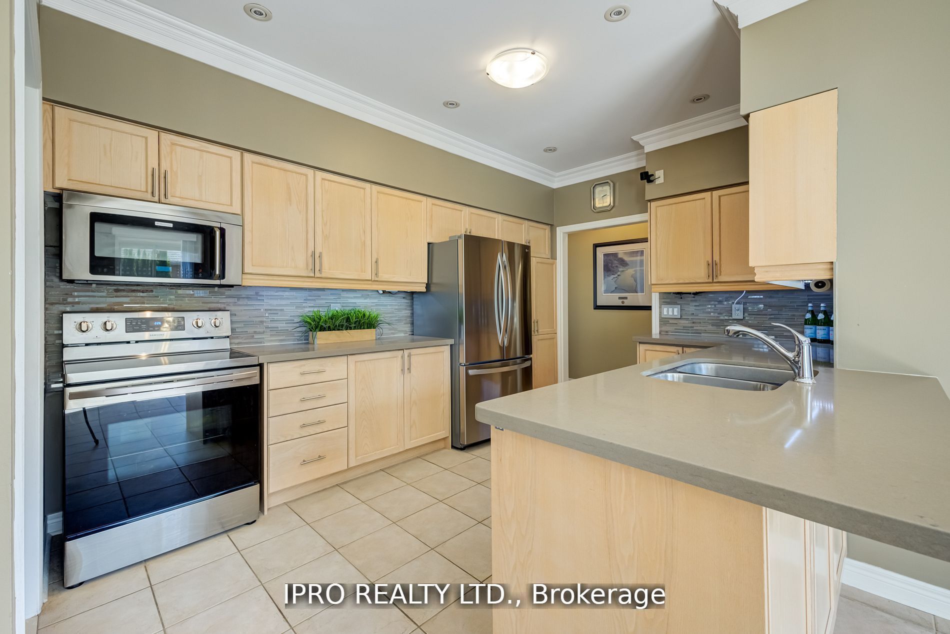 2 Orchard Park Gate, #12
