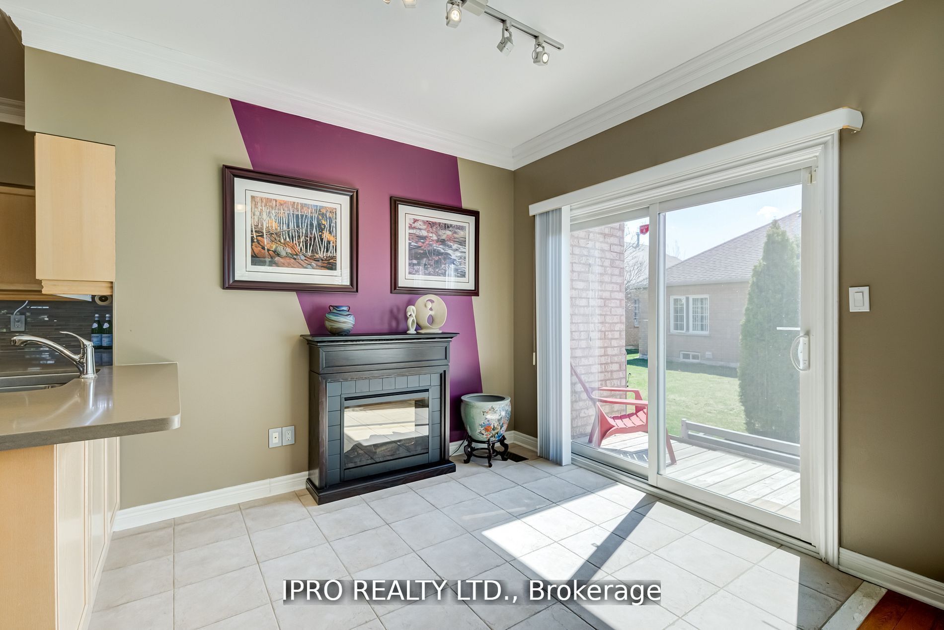 2 Orchard Park Gate, #12