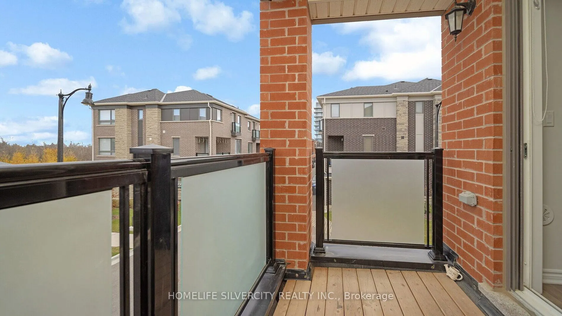 26 Summer Wind Lane