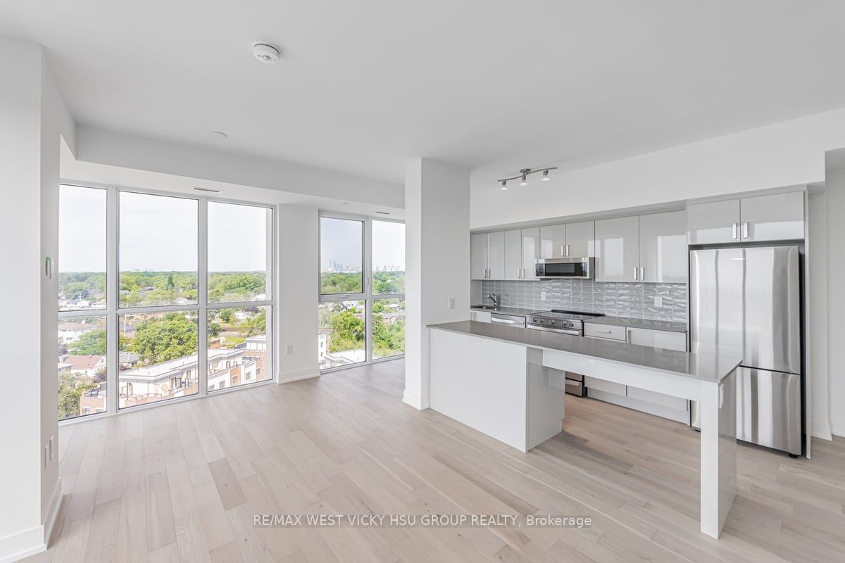 1063 Douglas Mccurdy Comm Circ, #1006