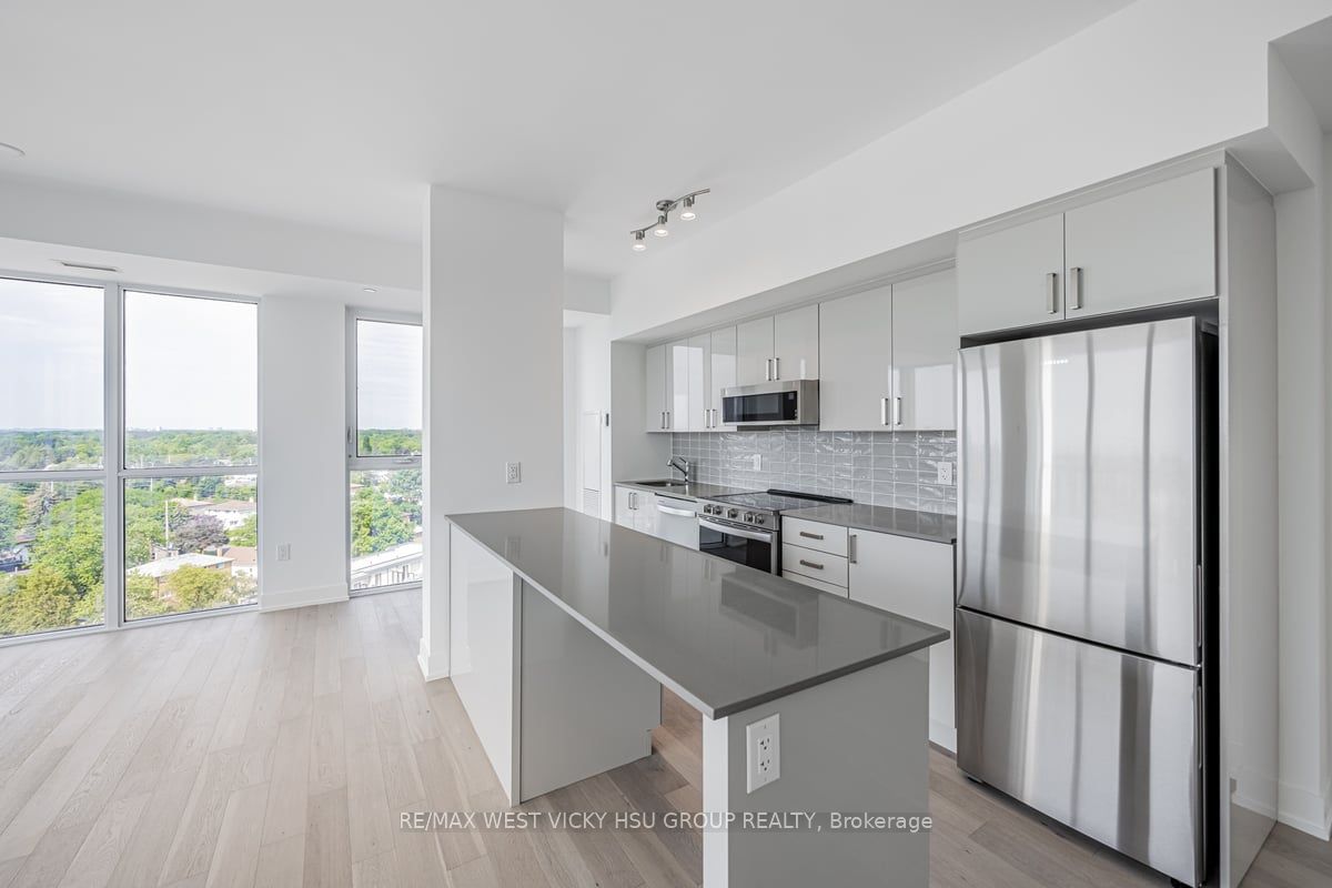 1063 Douglas Mccurdy Comm Circ, #1006