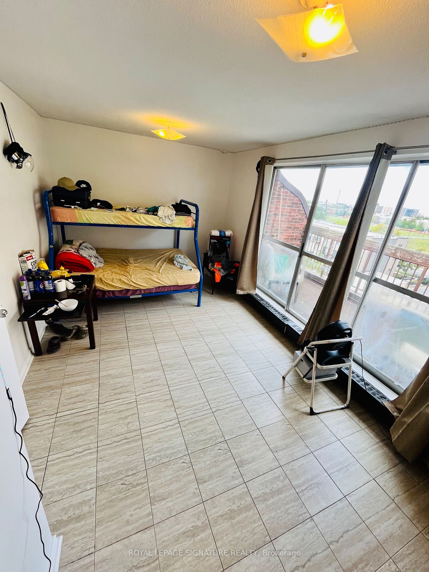10 Eddystone Ave, #241