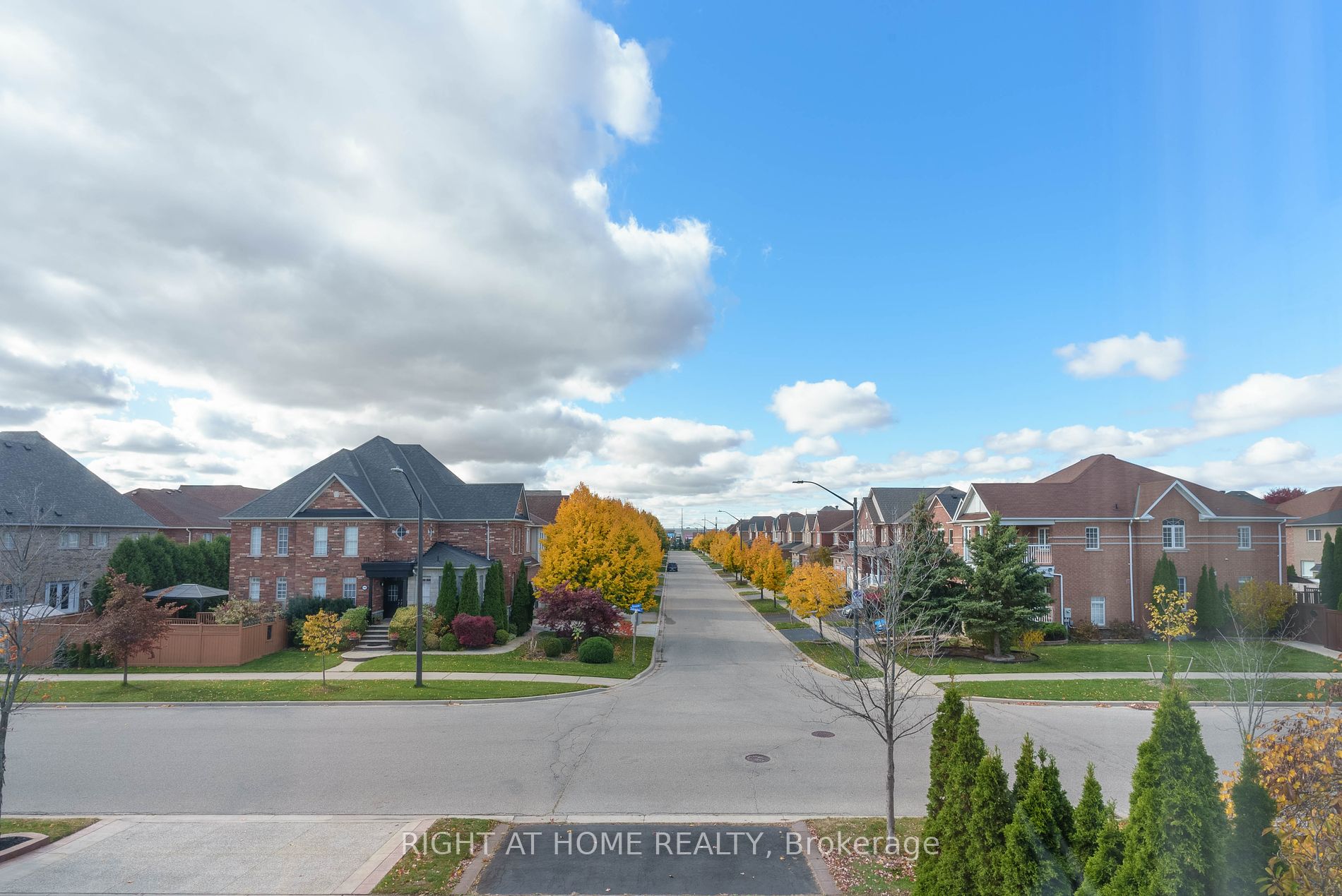 4903 Sebastian Dr