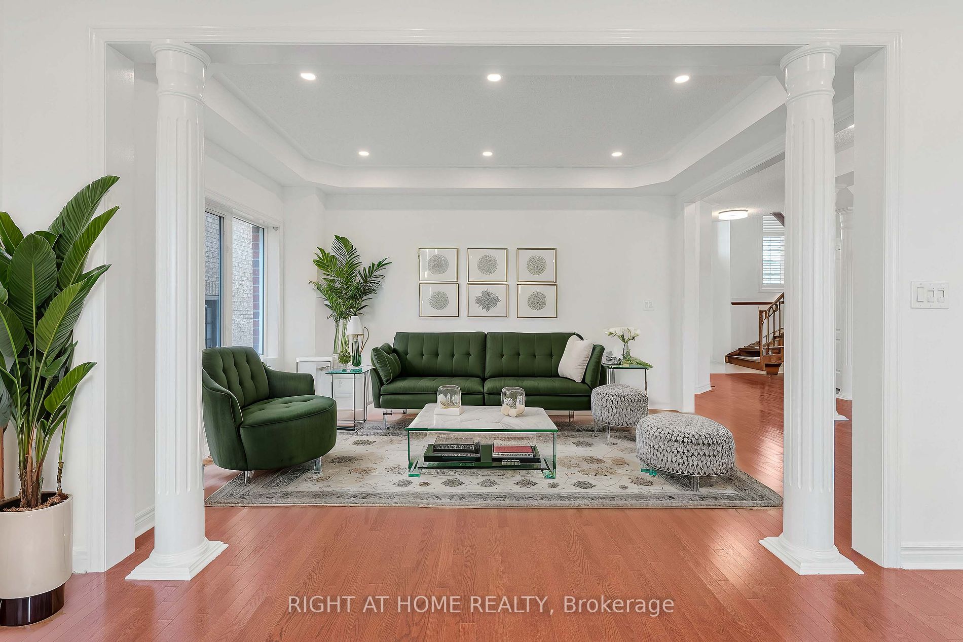 4903 Sebastian Dr