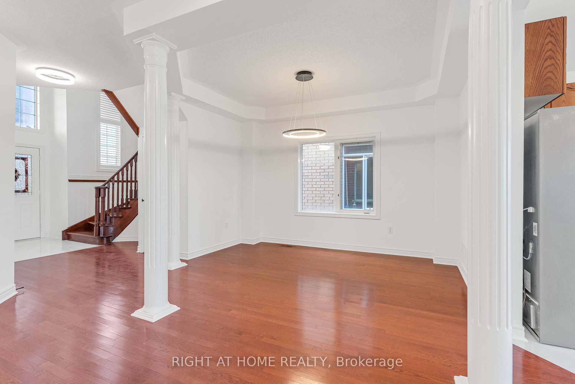 4903 Sebastian Dr