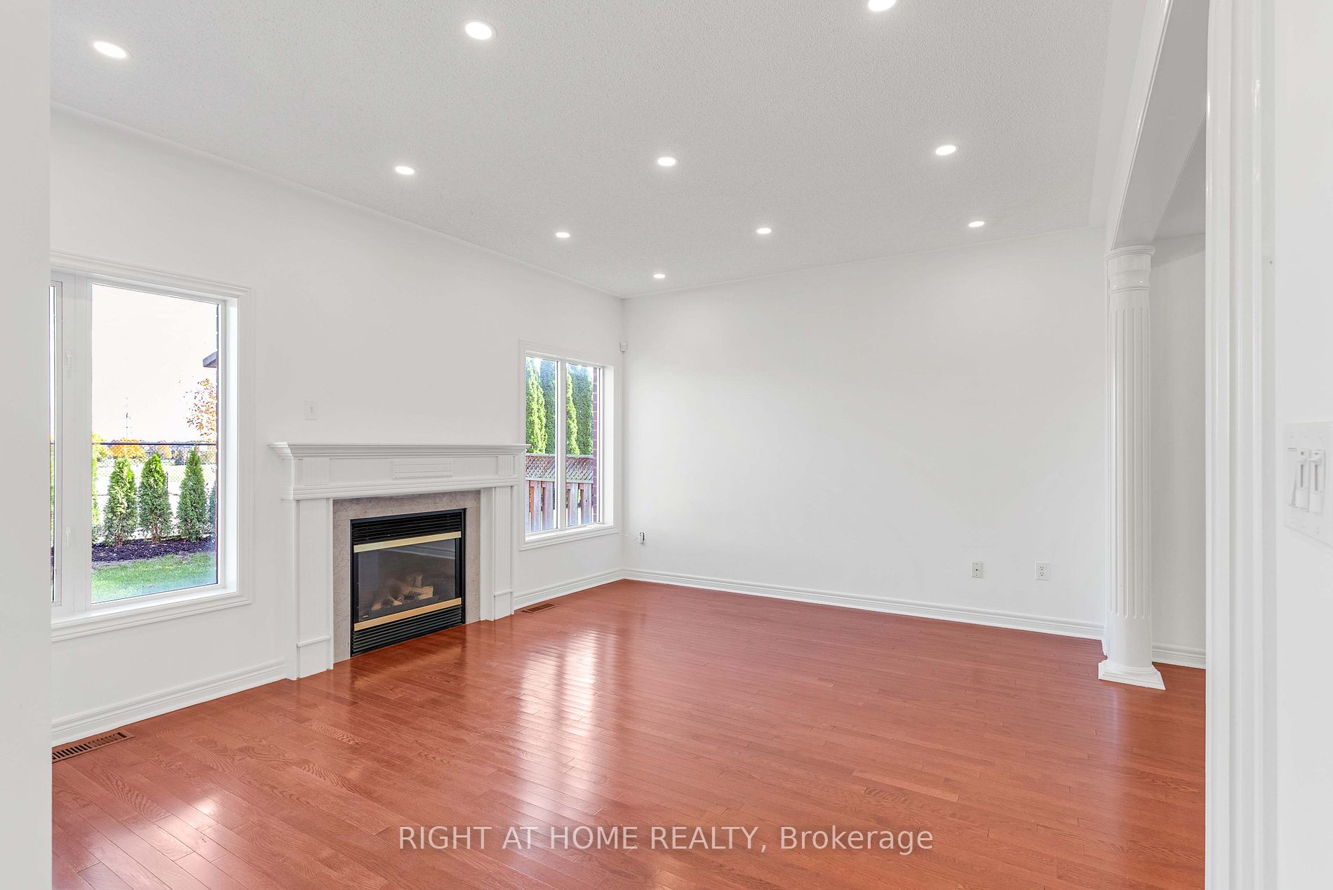 4903 Sebastian Dr