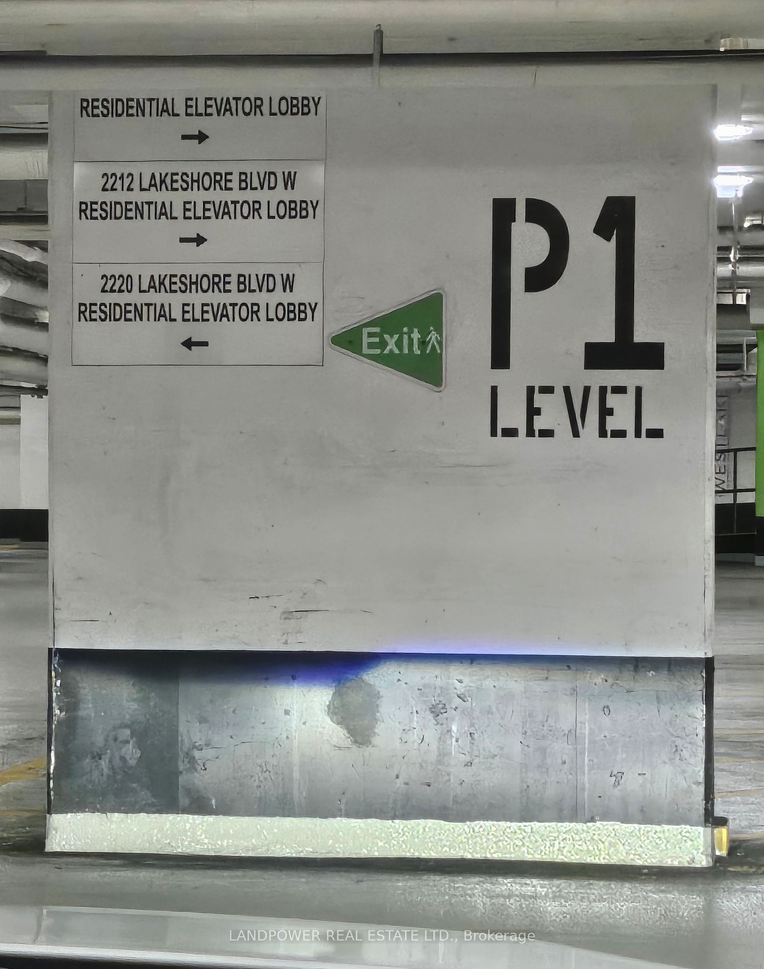 2200 Lake Shore Blvd W, #818