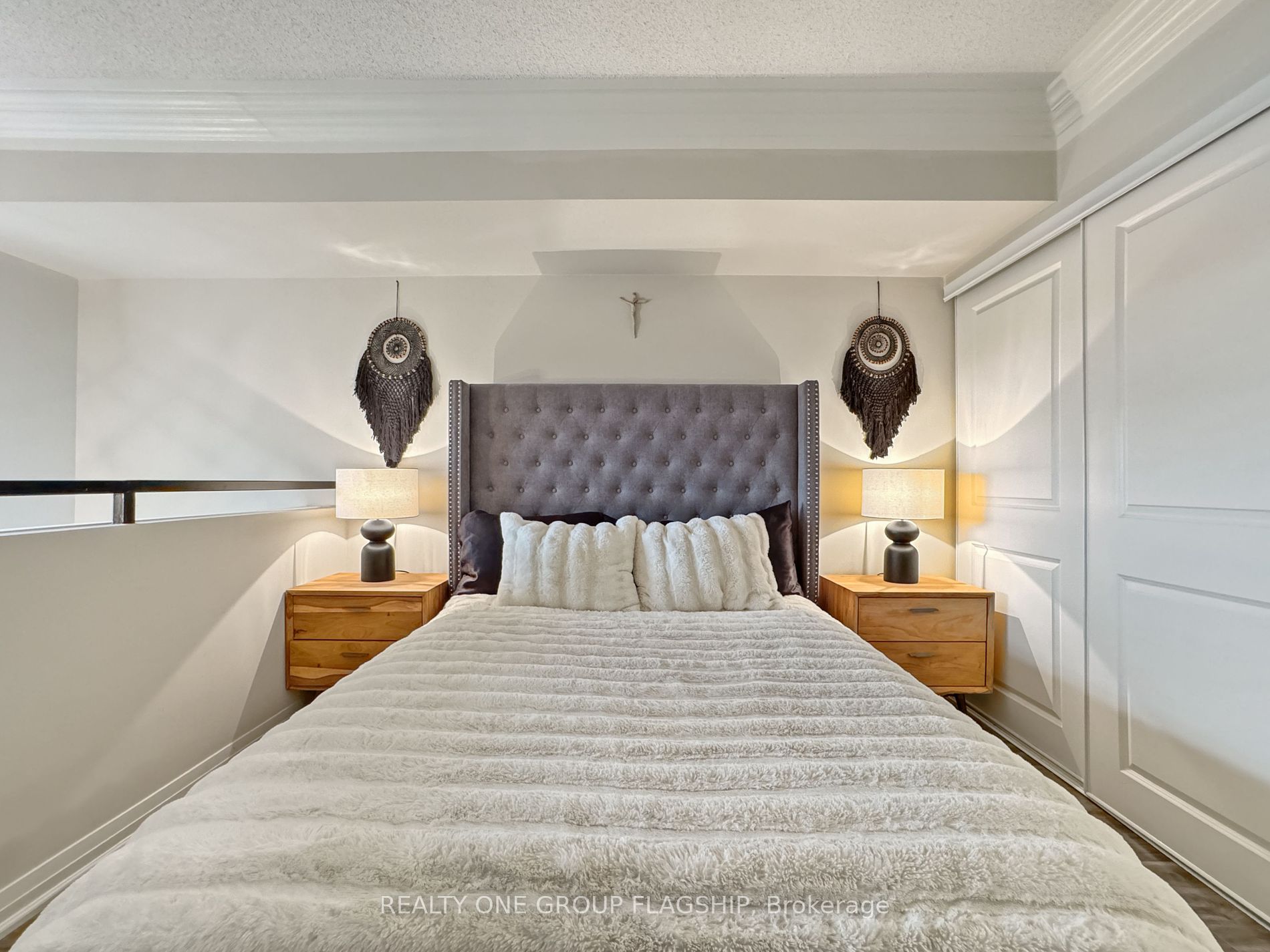 200 Manitoba St, #210