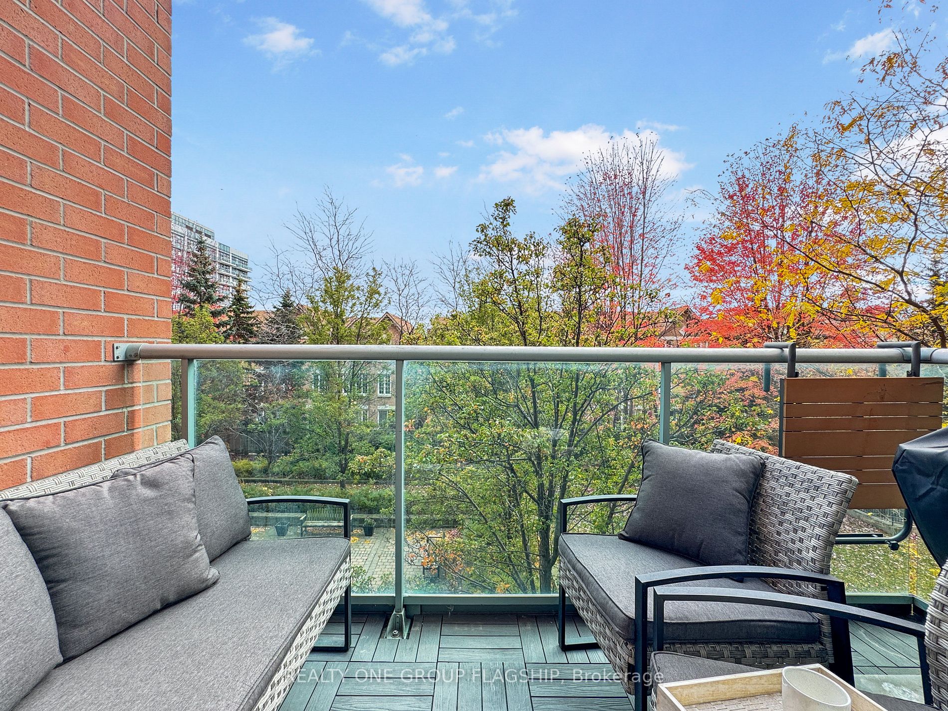 200 Manitoba St, #210