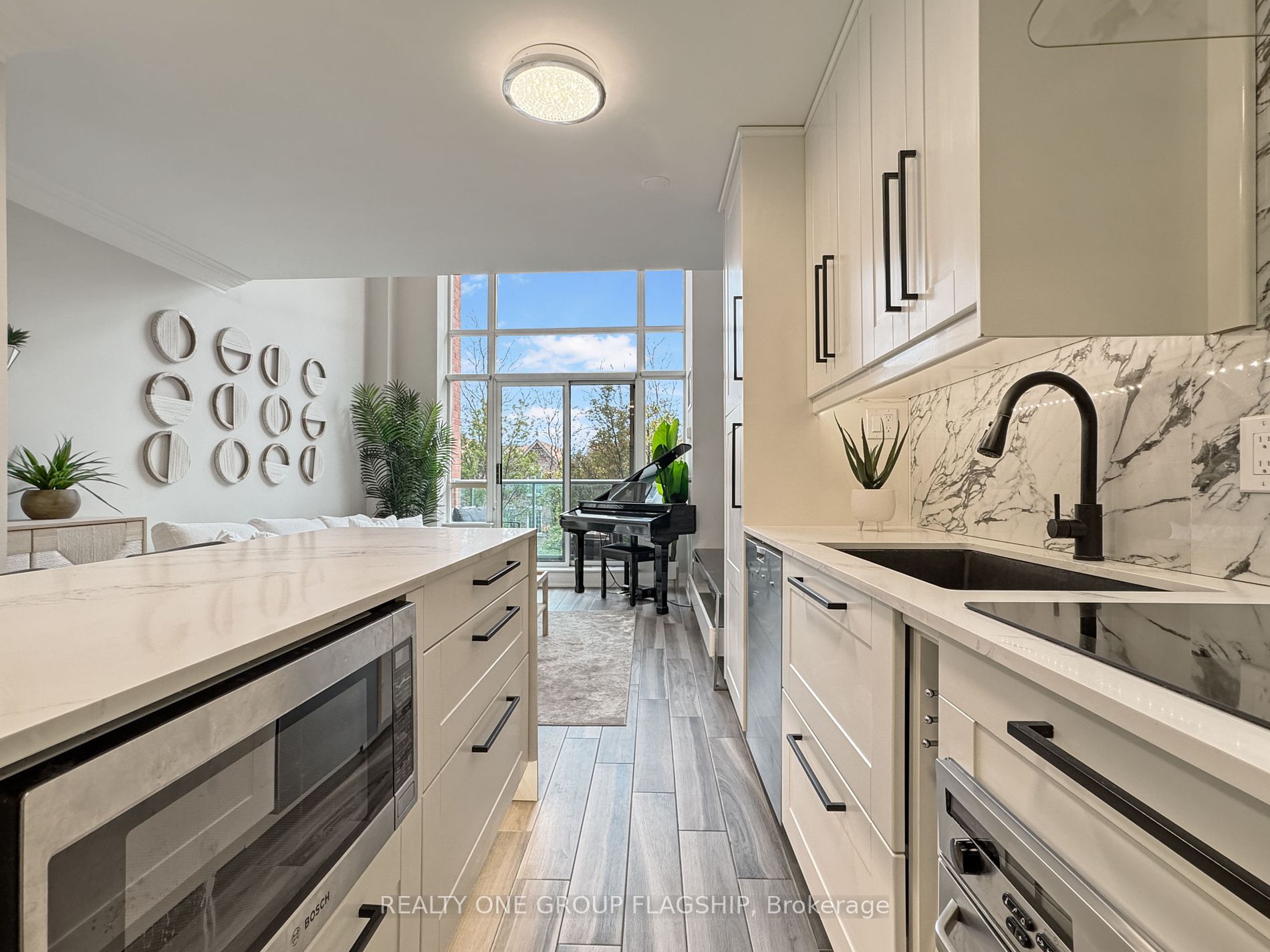 200 Manitoba St, #210