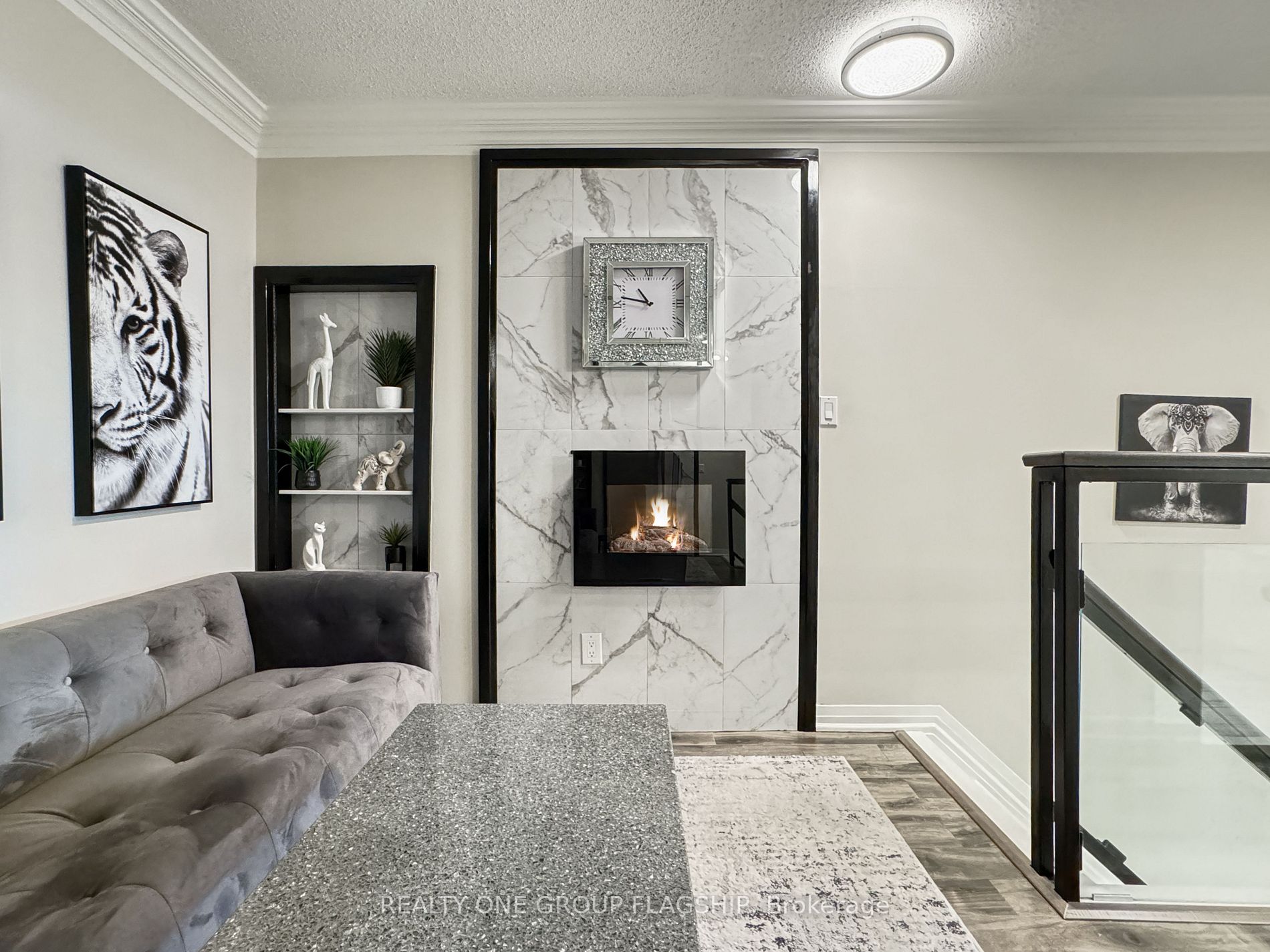 200 Manitoba St, #210