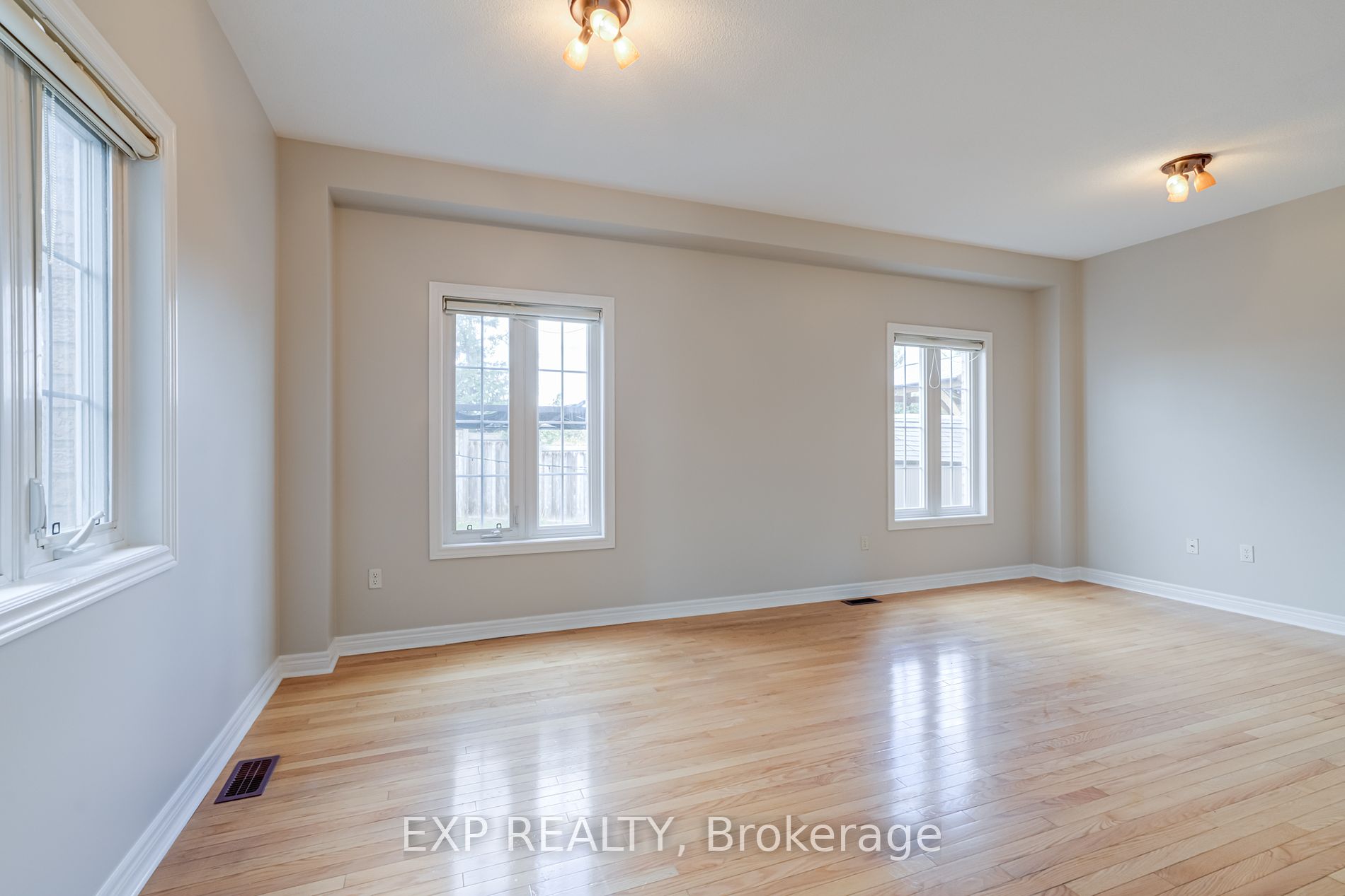 109 Eastbrook Way