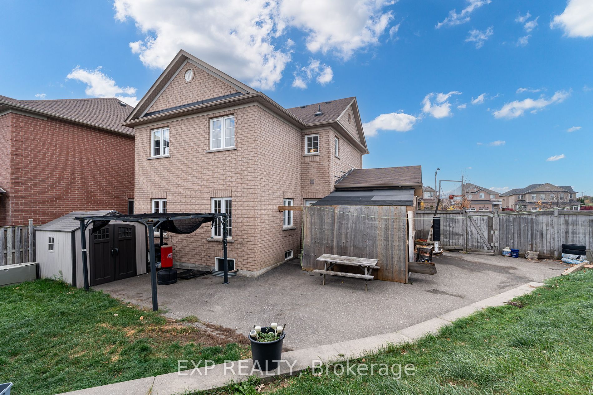 109 Eastbrook Way