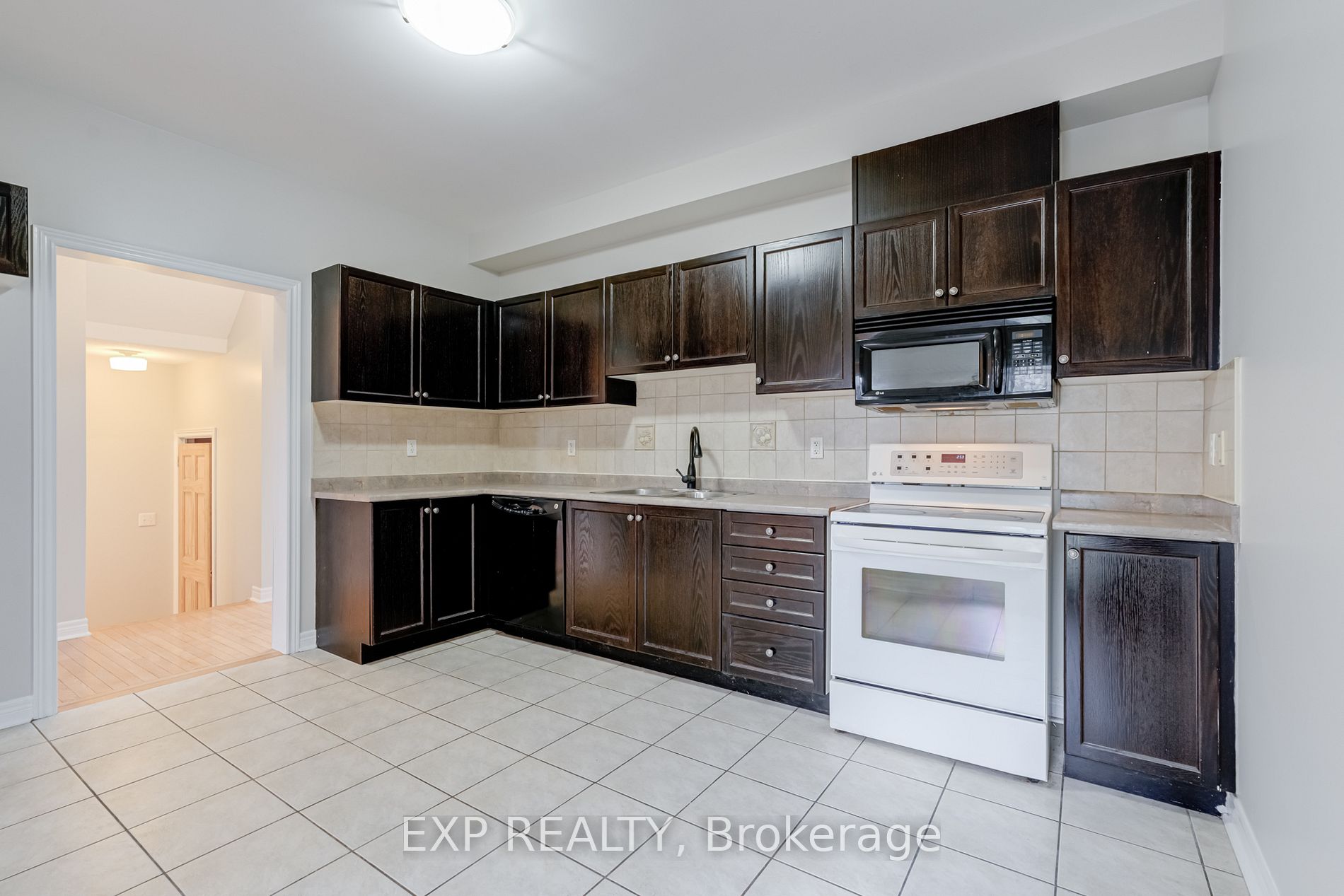 109 Eastbrook Way