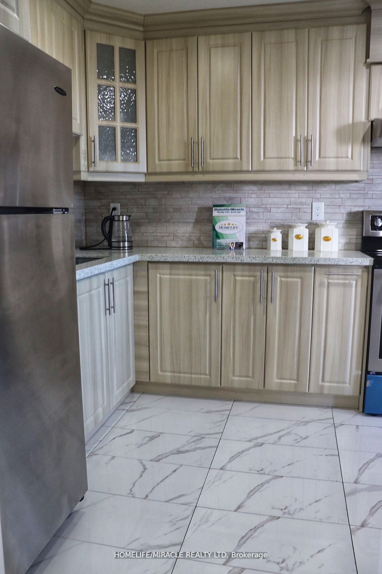 3533 Derry Rd E, #608