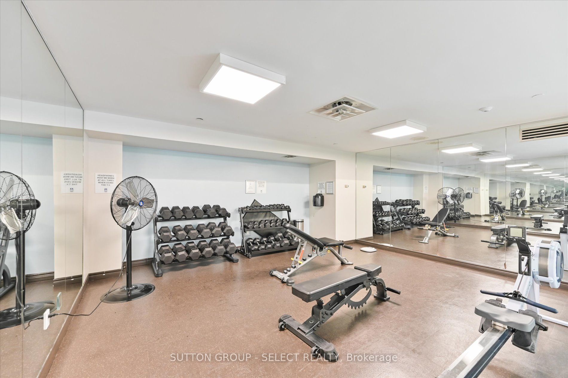 2285 Lake Shore Blvd W, #414