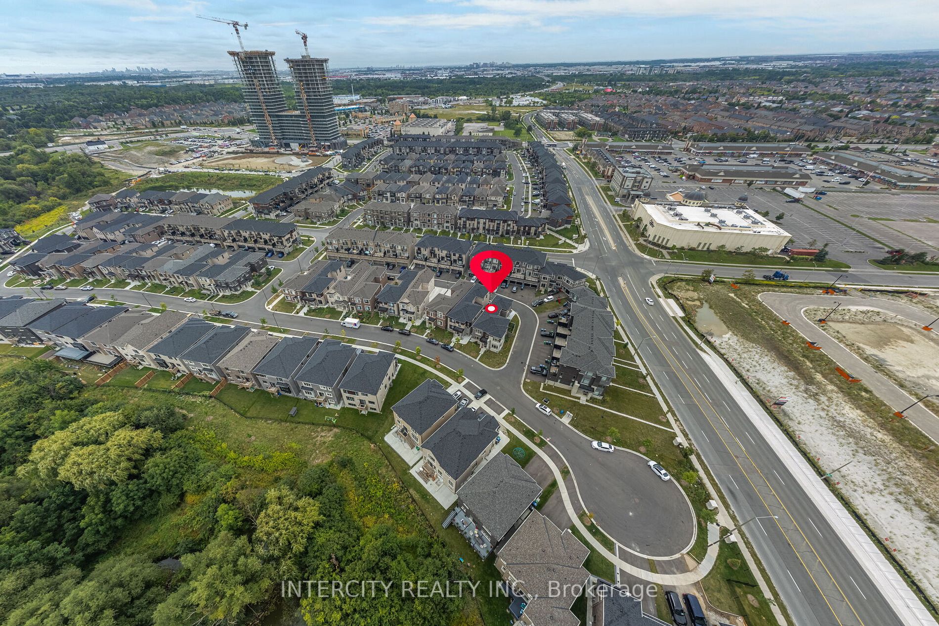 54 Moorcroft Pl