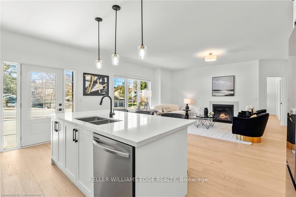 4 Santa Barbara Lane, #2