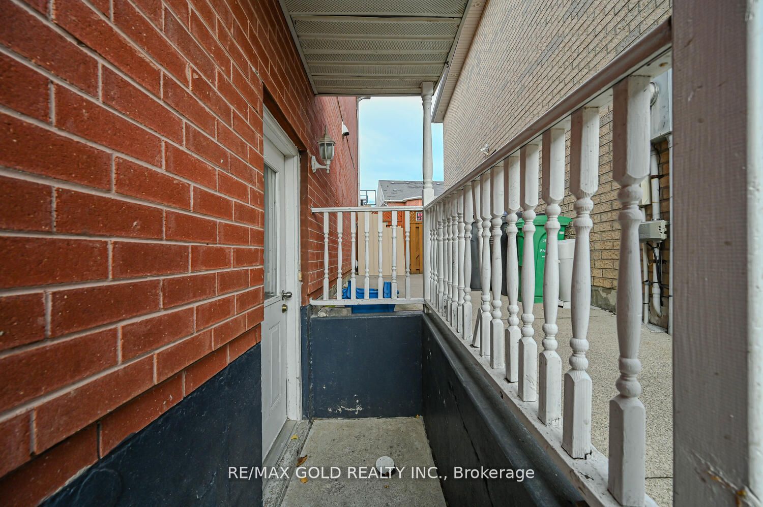 5 Buttercup Lane