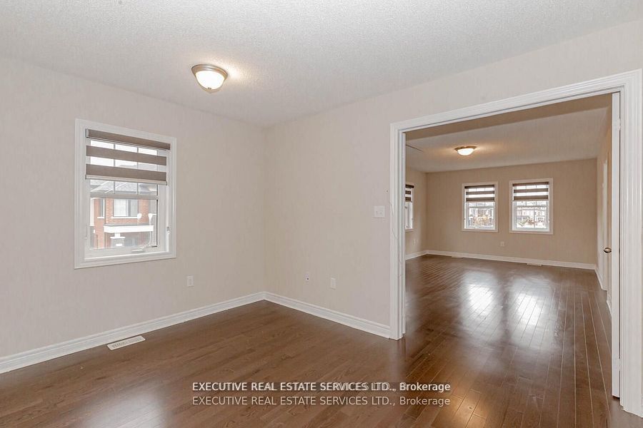 43 Pearman Cres