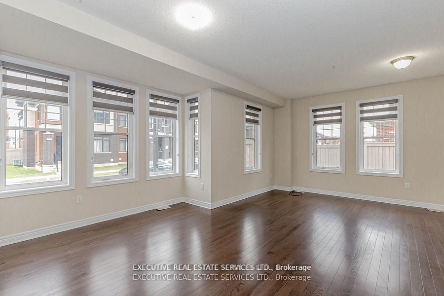 43 Pearman Cres