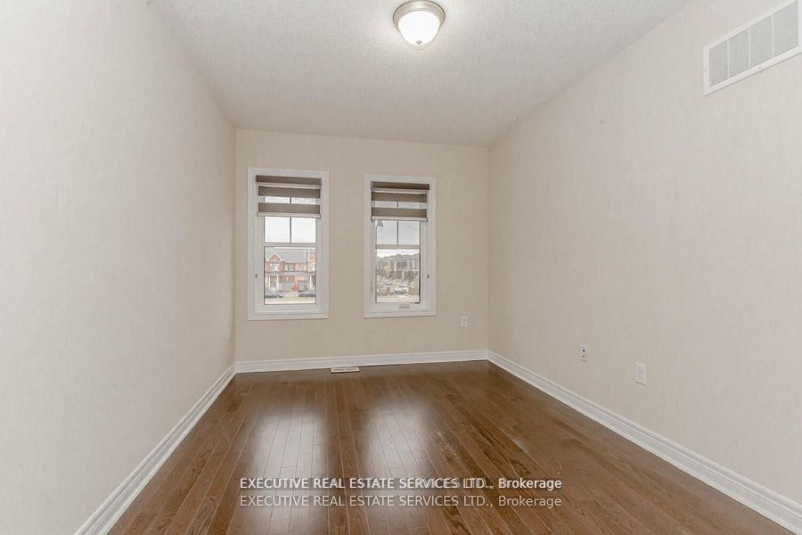 43 Pearman Cres