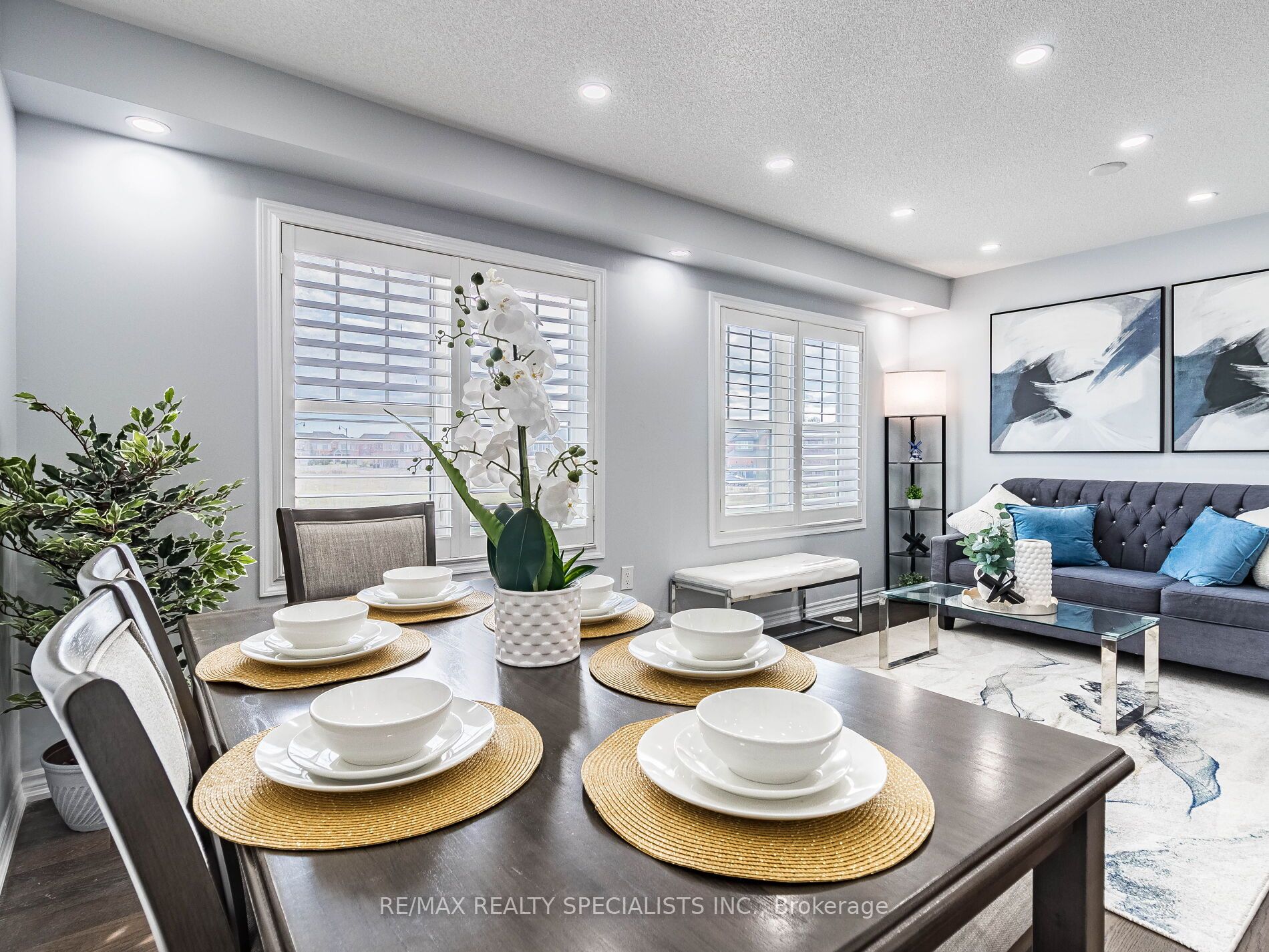 98 Bannister Cres