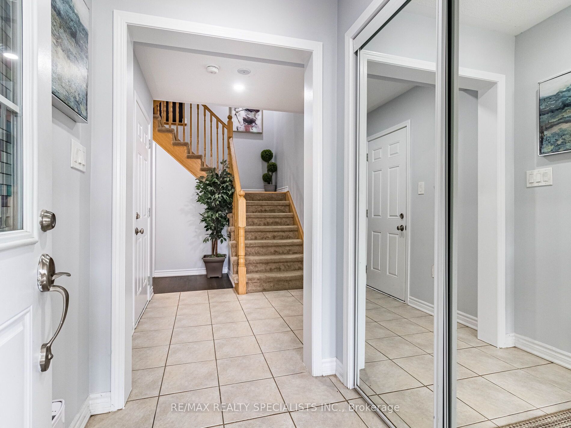98 Bannister Cres