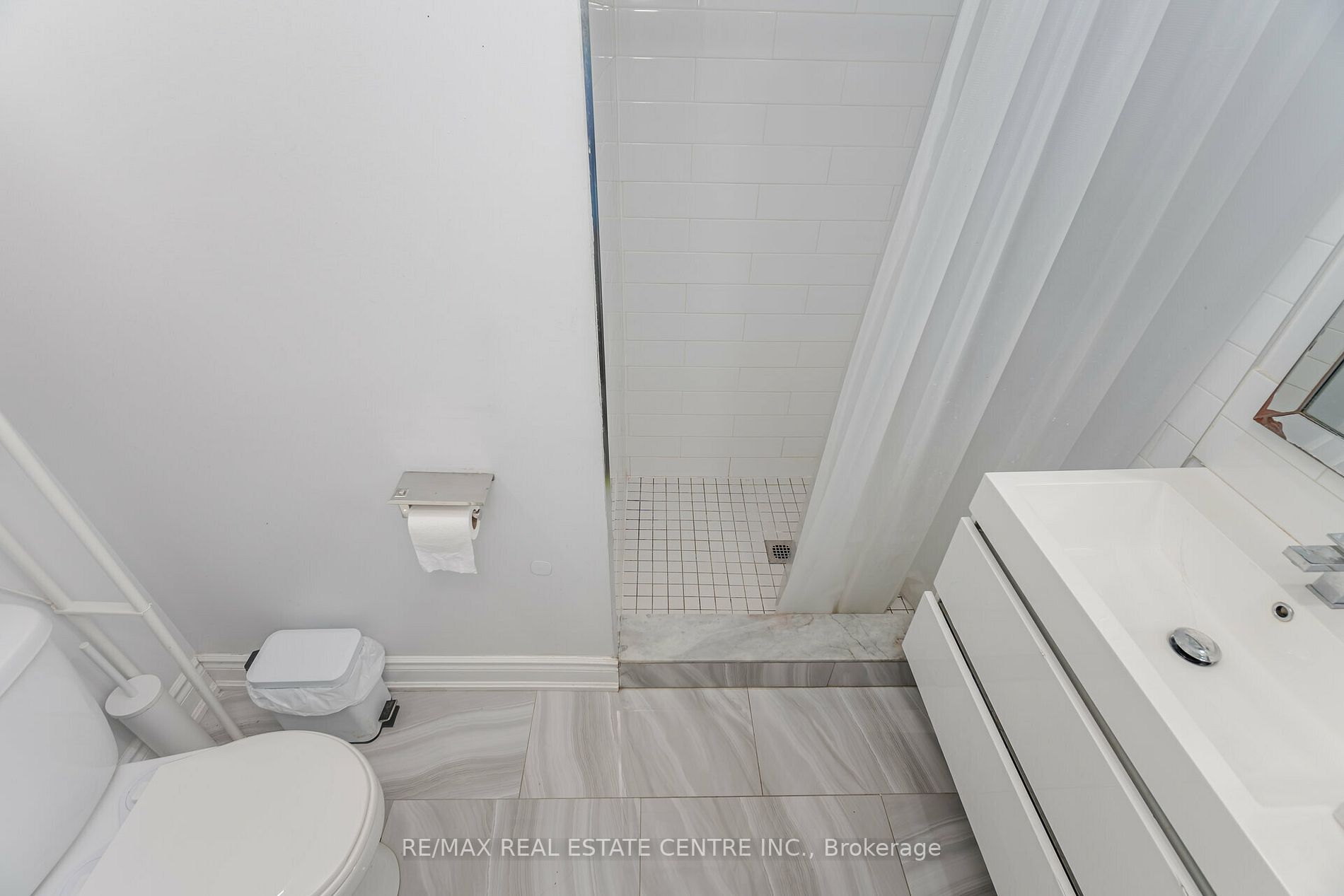 119 Madoc Dr