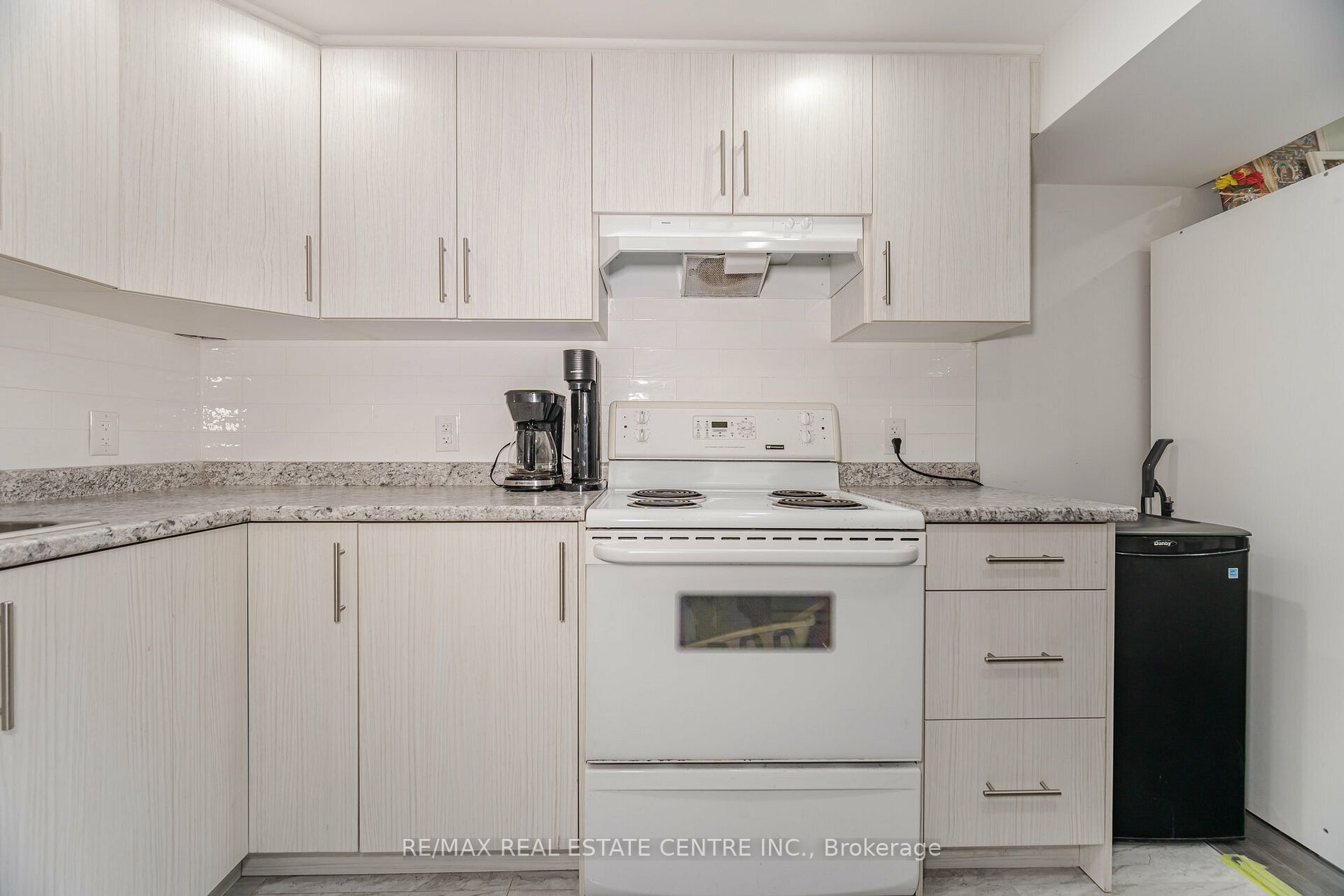 119 Madoc Dr