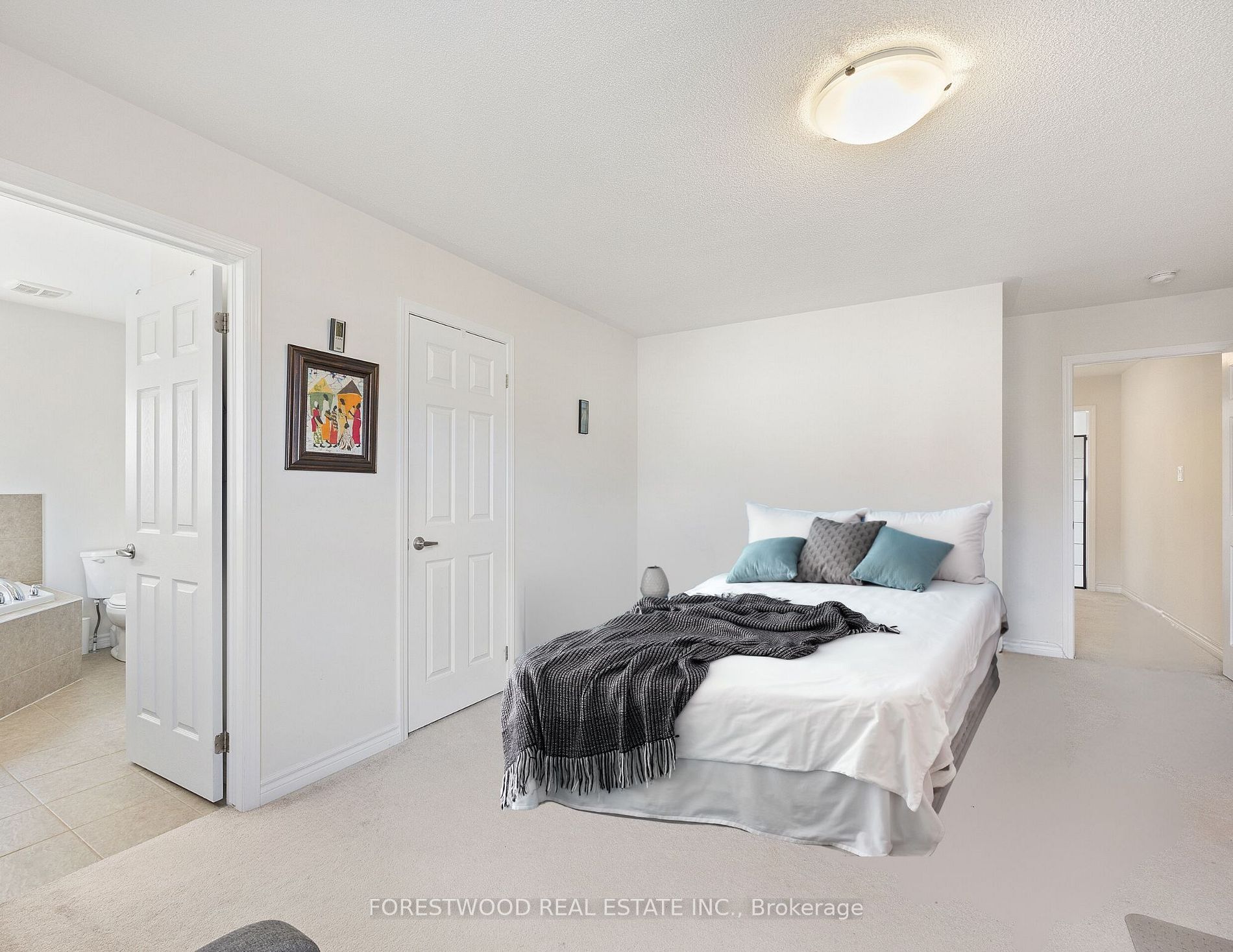 93 Enford Cres