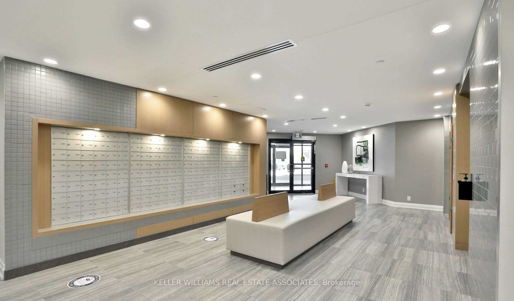 128 Grovewood Common, #226