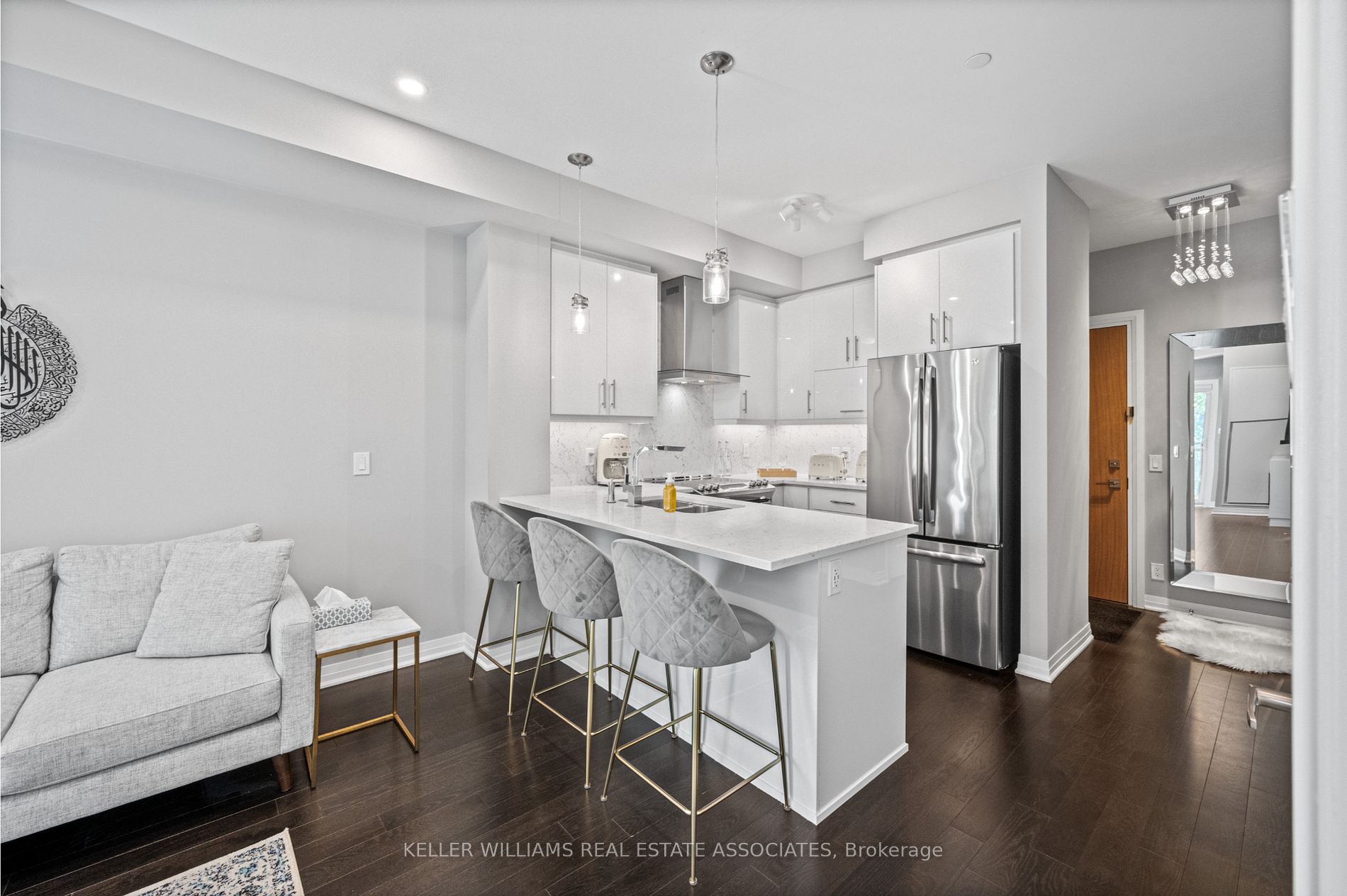 128 Grovewood Common, #226