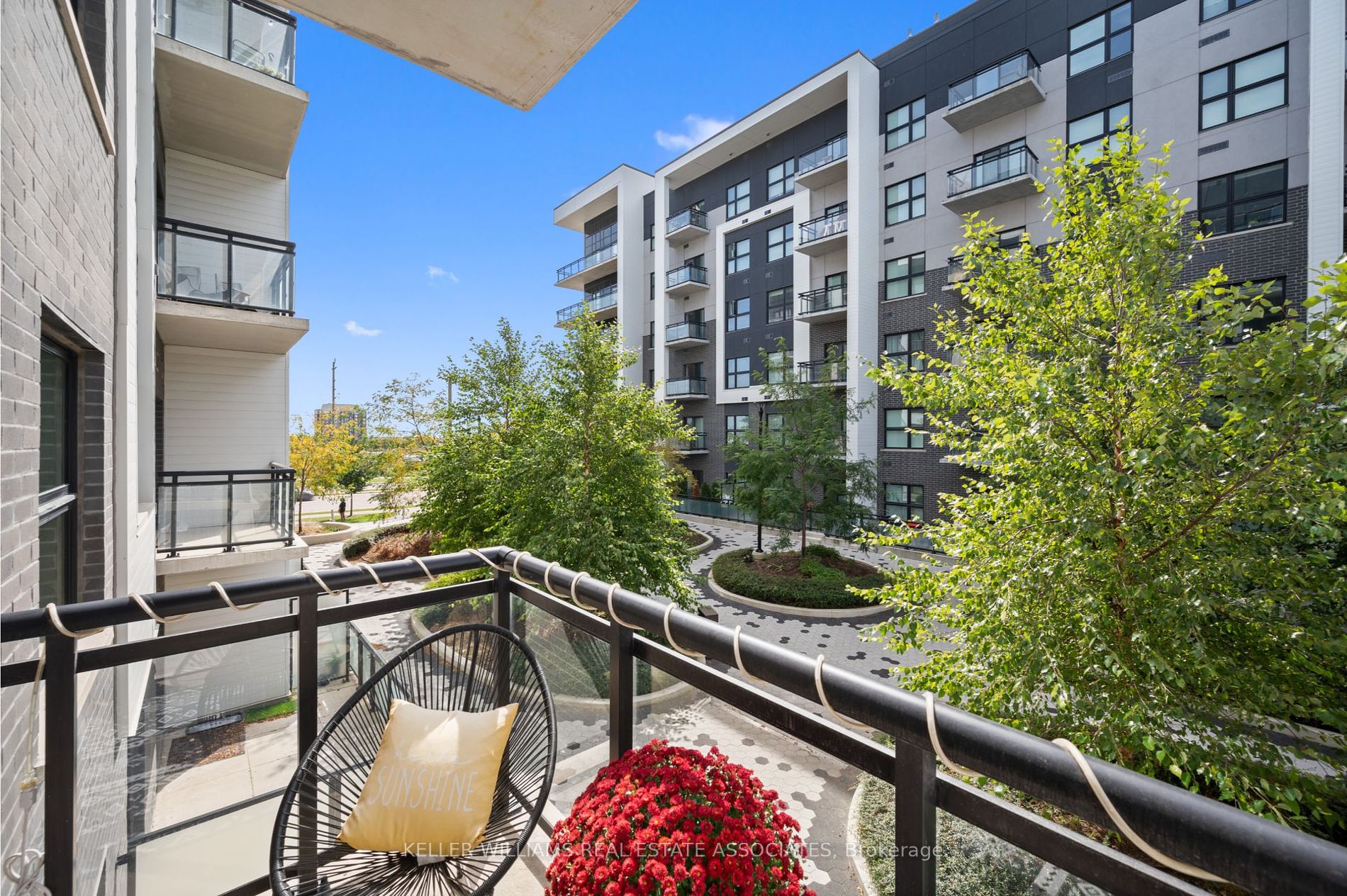128 Grovewood Common, #226