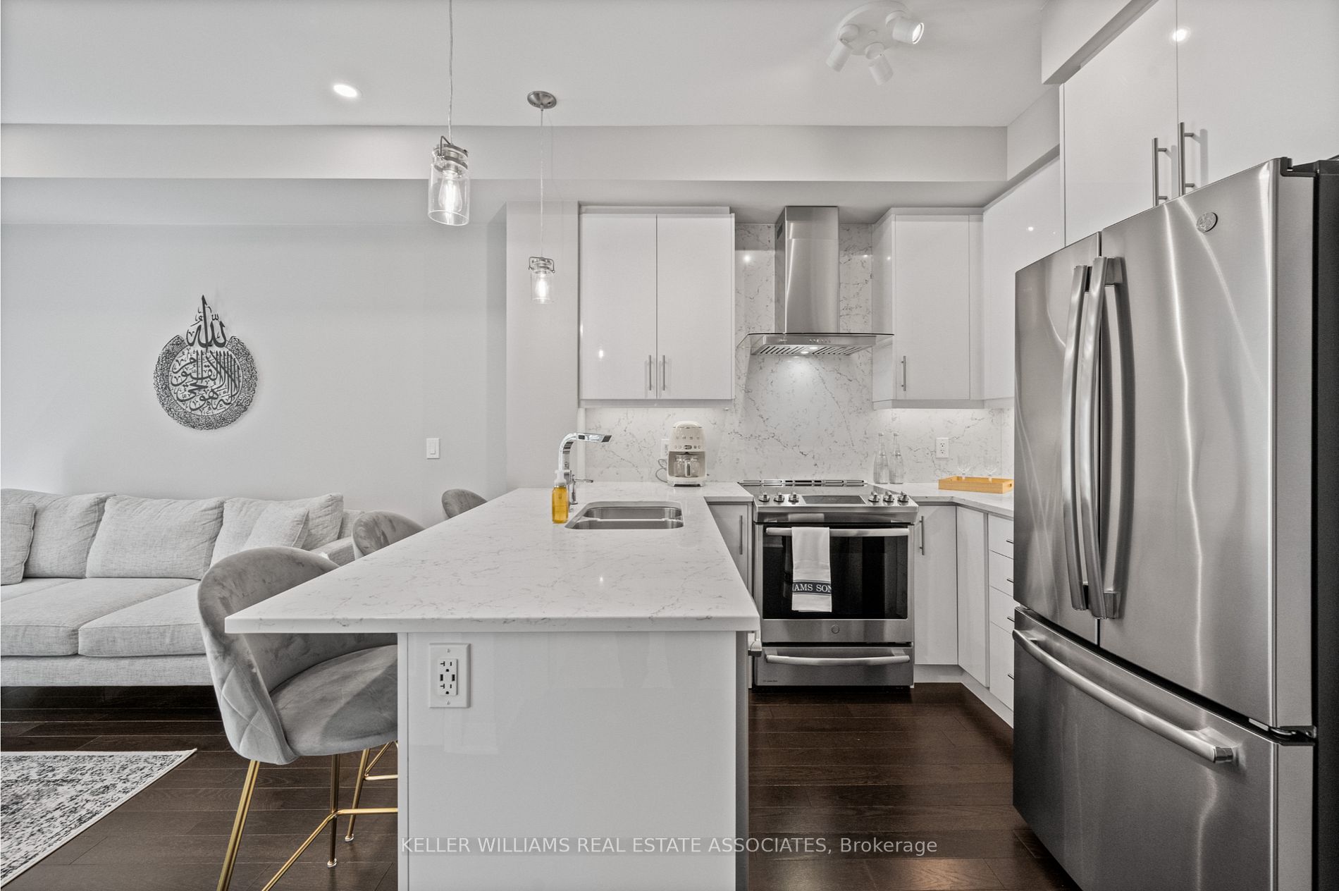 128 Grovewood Common, #226