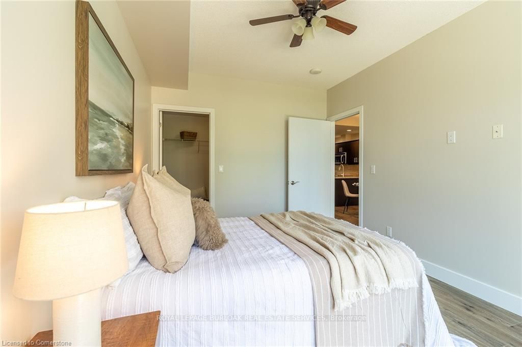 551 Maple Ave, #315