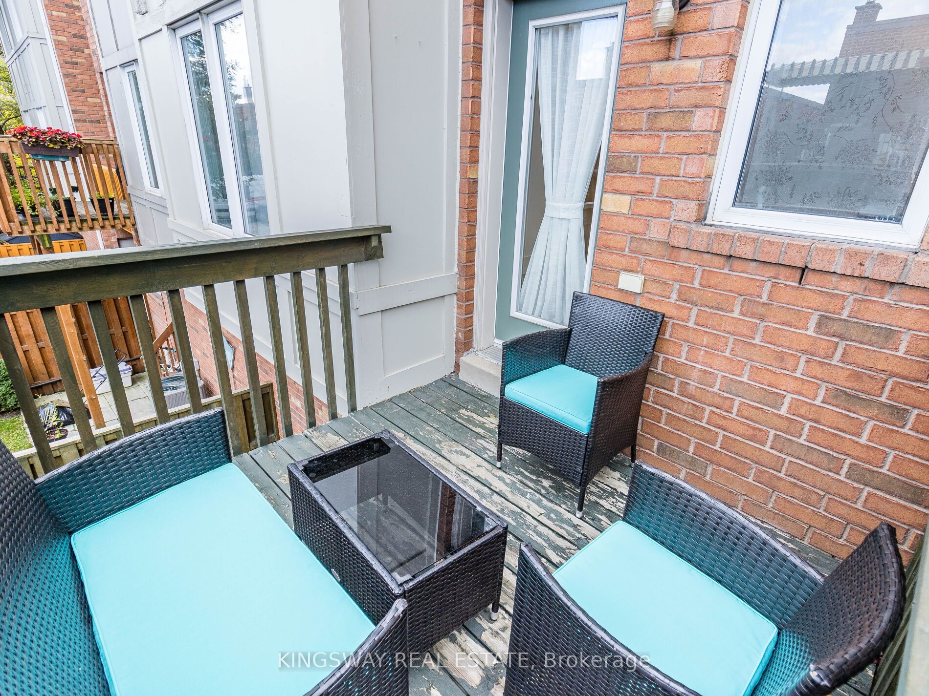 619 Evans Ave, #20