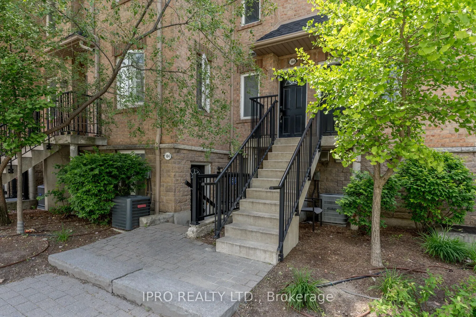 1530 Weston Rd, #204