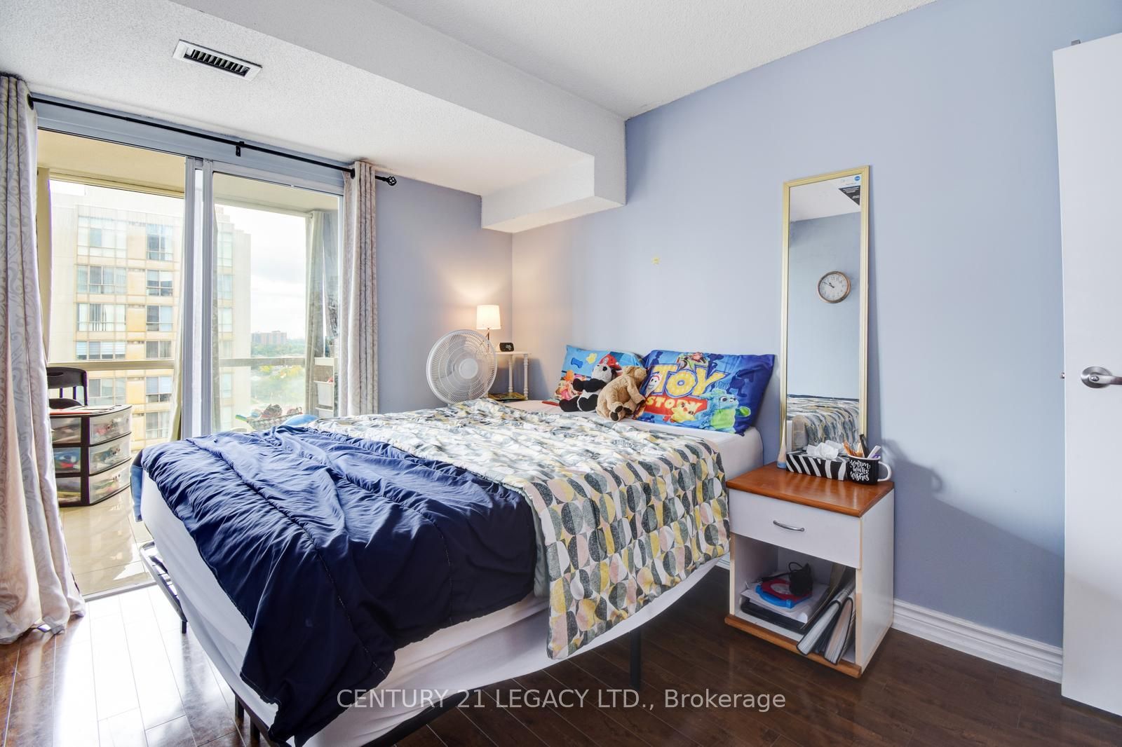 10 Markbrook Lane, #1410