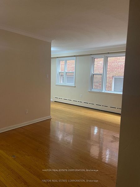 138 Portland St, #4