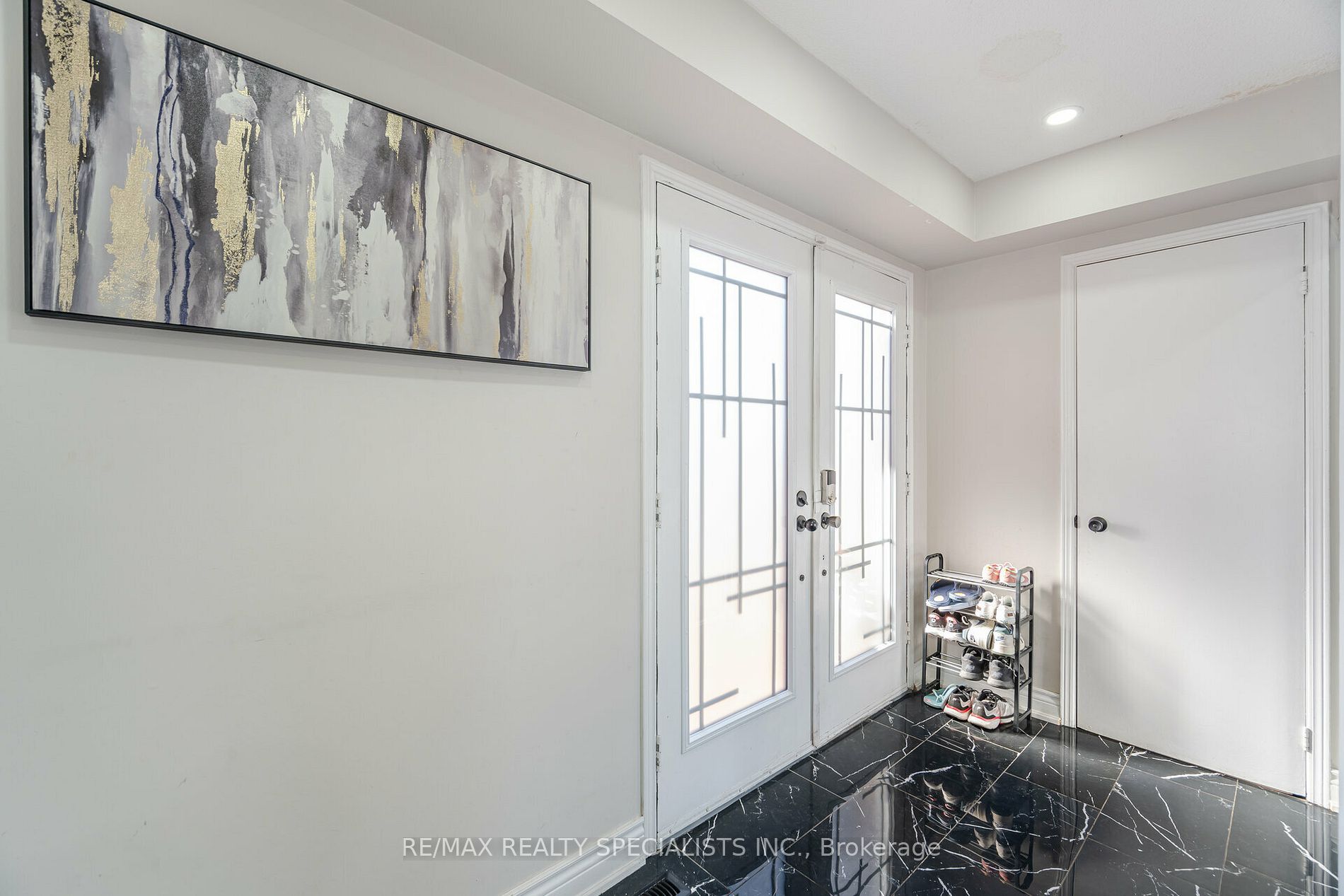 106 Horton Cres